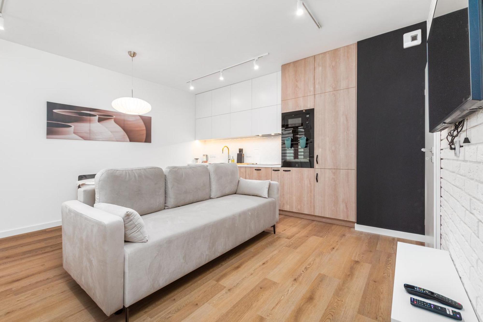 Przy Torach 3 By Homeprime Warsaw Ngoại thất bức ảnh